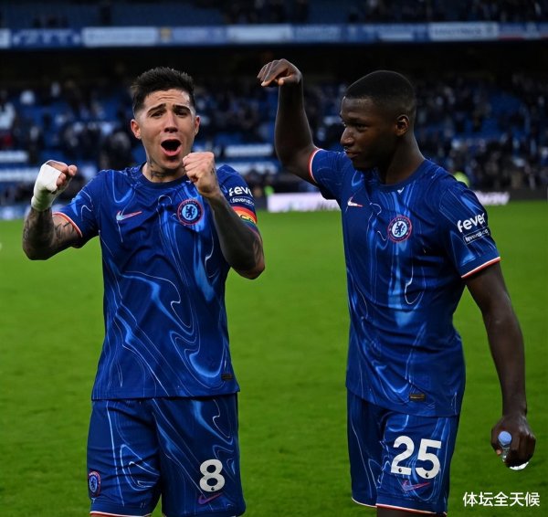 Premier League Arm Race, Chelsea thống trị danh sách này với 1,6 tỷ, Manchester City và Manchester U