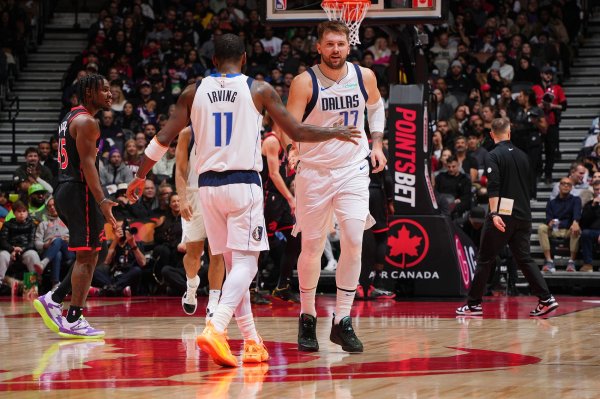 Irving: Tôi đã thấy Doncic g